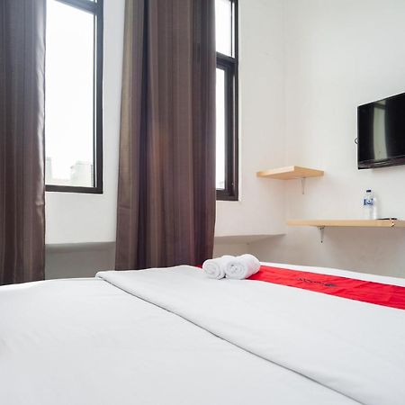 Reddoorz At Jalan Bangau Palembang Ξενοδοχείο Εξωτερικό φωτογραφία
