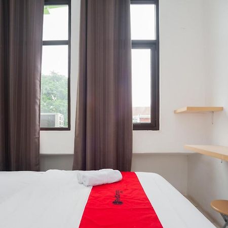 Reddoorz At Jalan Bangau Palembang Ξενοδοχείο Εξωτερικό φωτογραφία