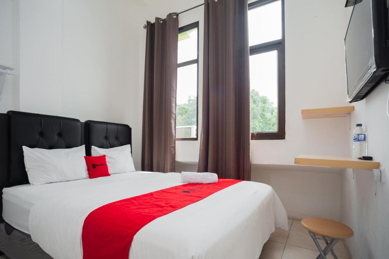 Reddoorz At Jalan Bangau Palembang Ξενοδοχείο Εξωτερικό φωτογραφία